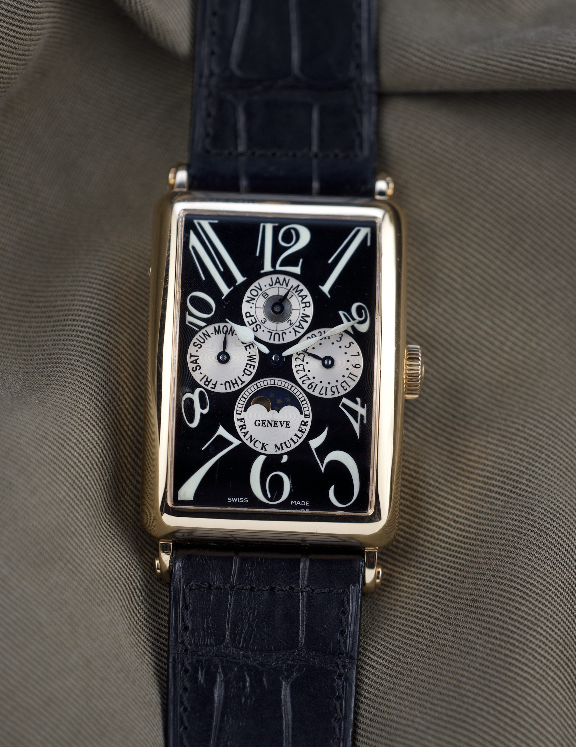 Franck Muller Long Island Master Calendar in Gold Ref. 1200