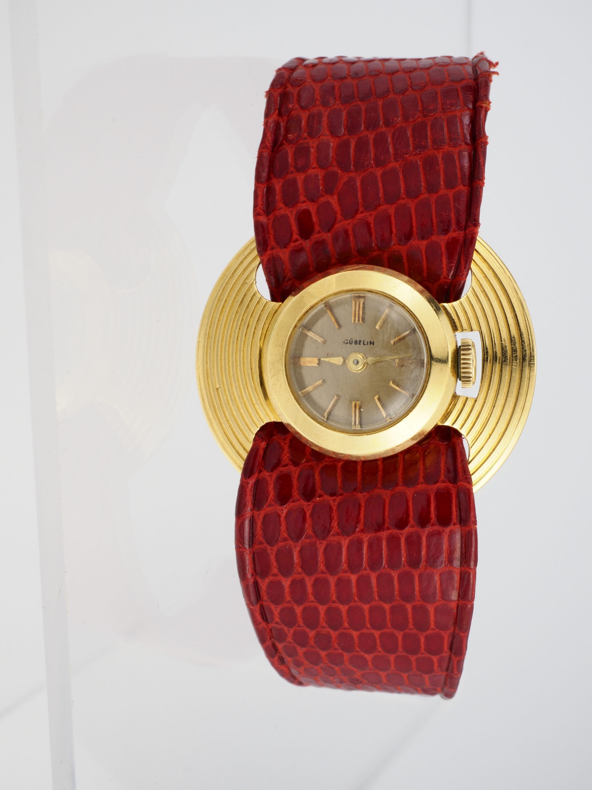 Gubelin Disco in 18k Gold, A 1960s Avant-Garde Icon