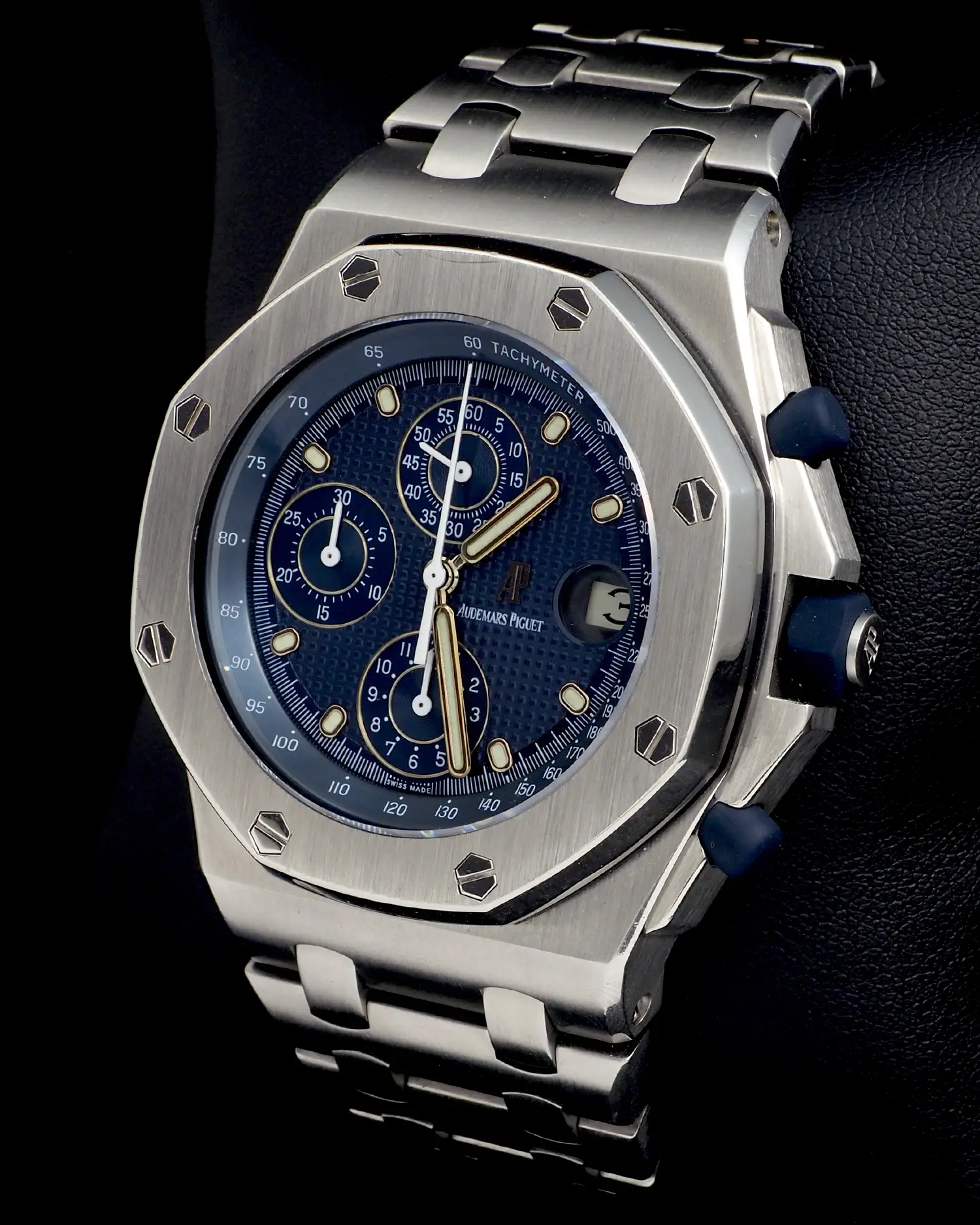 Audemars Piguet Royal Oak Offshore ref. 25721ST 1st Series 'The Beast' Steel - One of the First 500 Pieces with Box & Papers